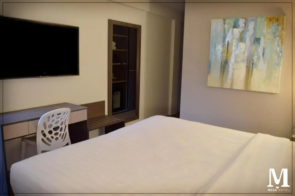 Hotel Mega