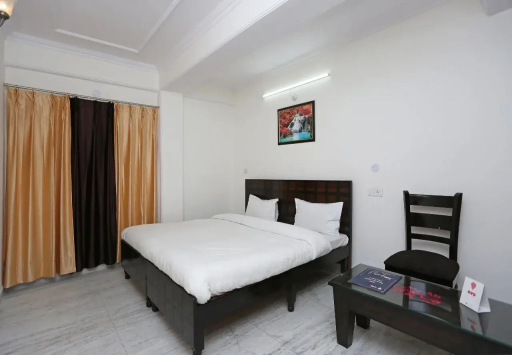 Pinewood Valley by OYO Rooms