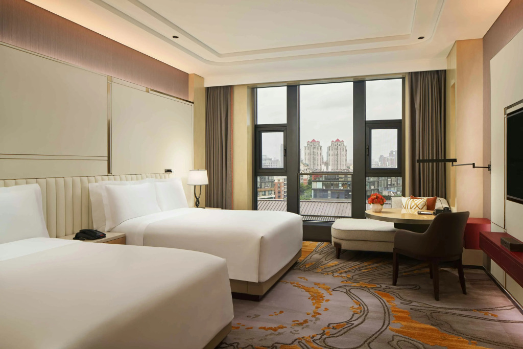 Conrad Tianjin