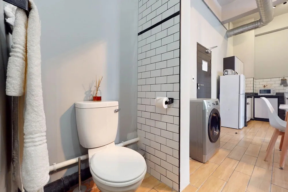 Heriot Apartment 102