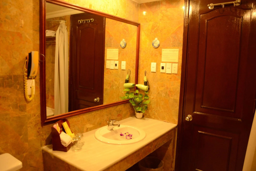 Saigontourane Hotel