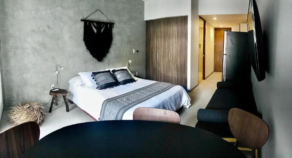 BRAND NEW STUDIO 38th Street