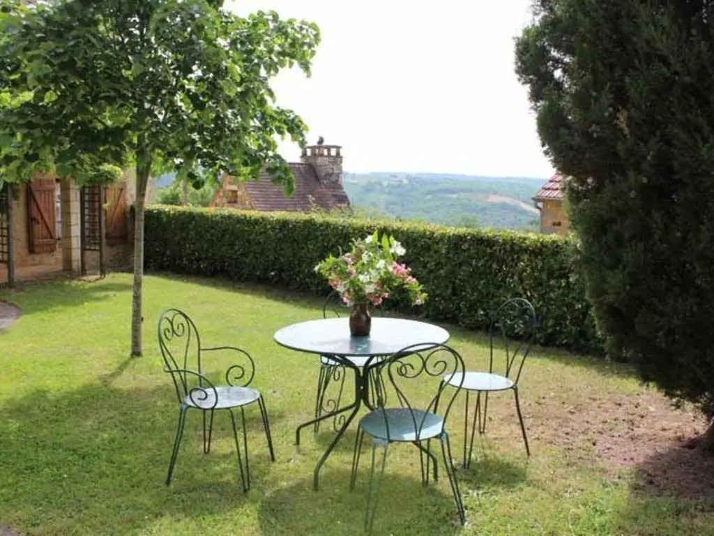 Maison périgourdine avec piscine et wifi, animaux admis, près de Domme - FR-1-616-77