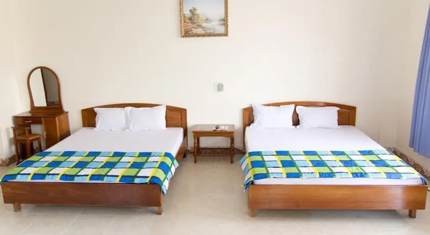 Ngoc Tien Hotel