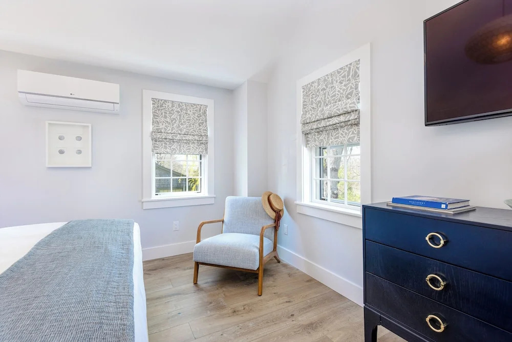 The Veranda House Hotel Collection