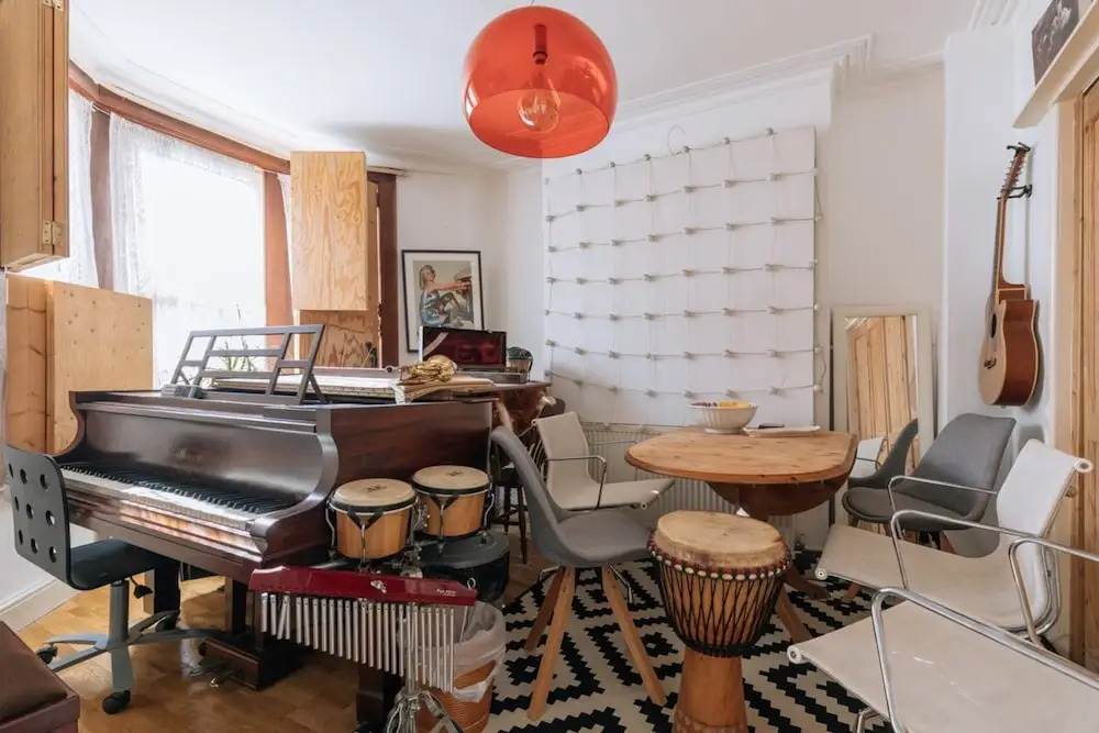 Vibrant & Eclectic 3 Bedroom Flat - Bedminster, Bristol!
