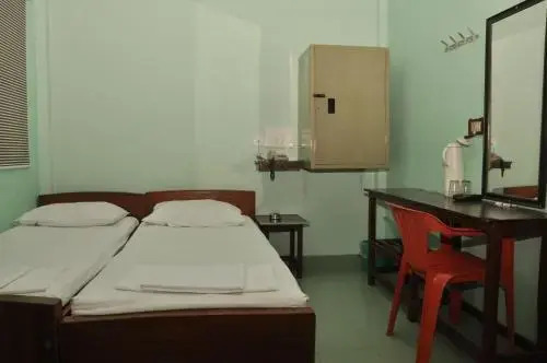 VALLI HOTEL