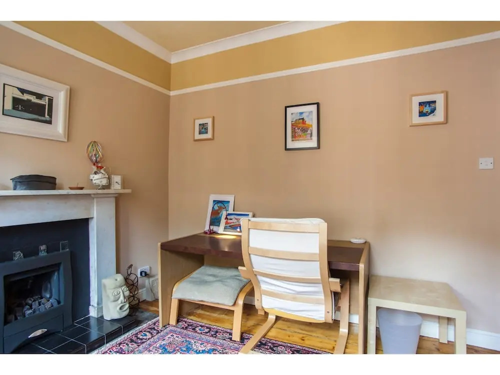 Historic Dean Village Treasure, Sleeps 4