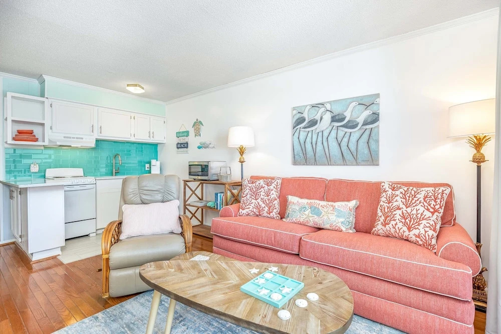 Beach Racquet A313 by Tybee Vacation Rentals