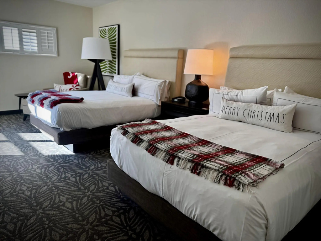 Zachari Dunes on Mandalay Beach, Curio Collection by Hilton