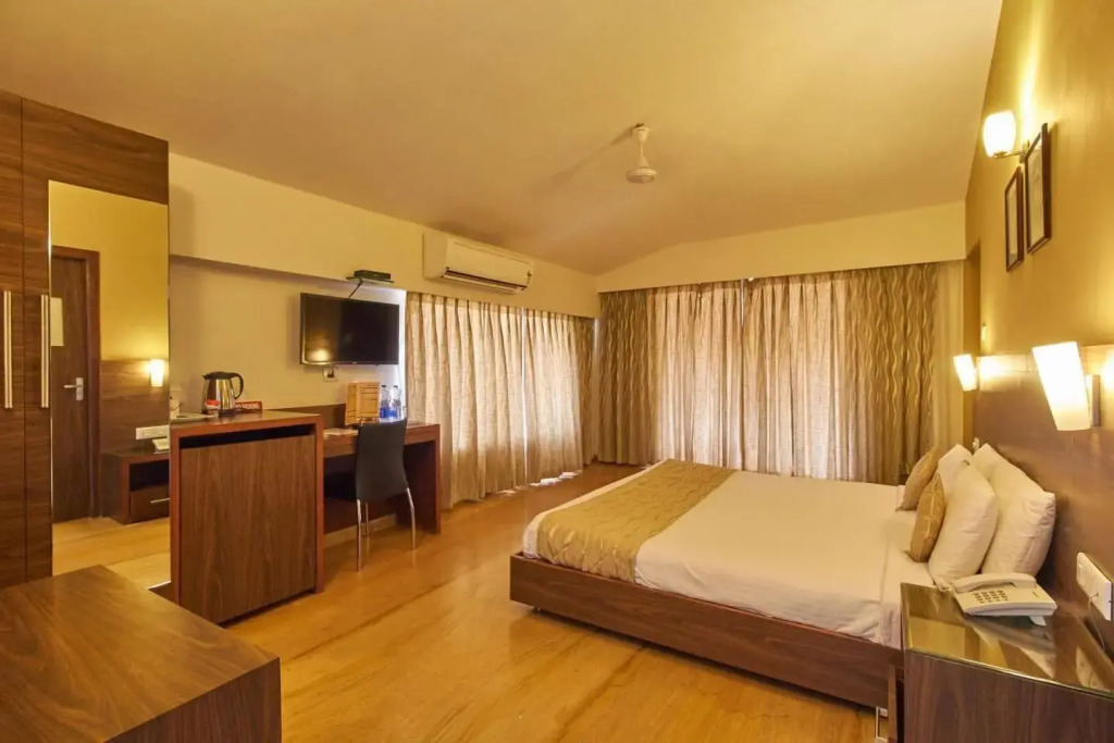 The Hawaii Comforts Panjim Donapaula
