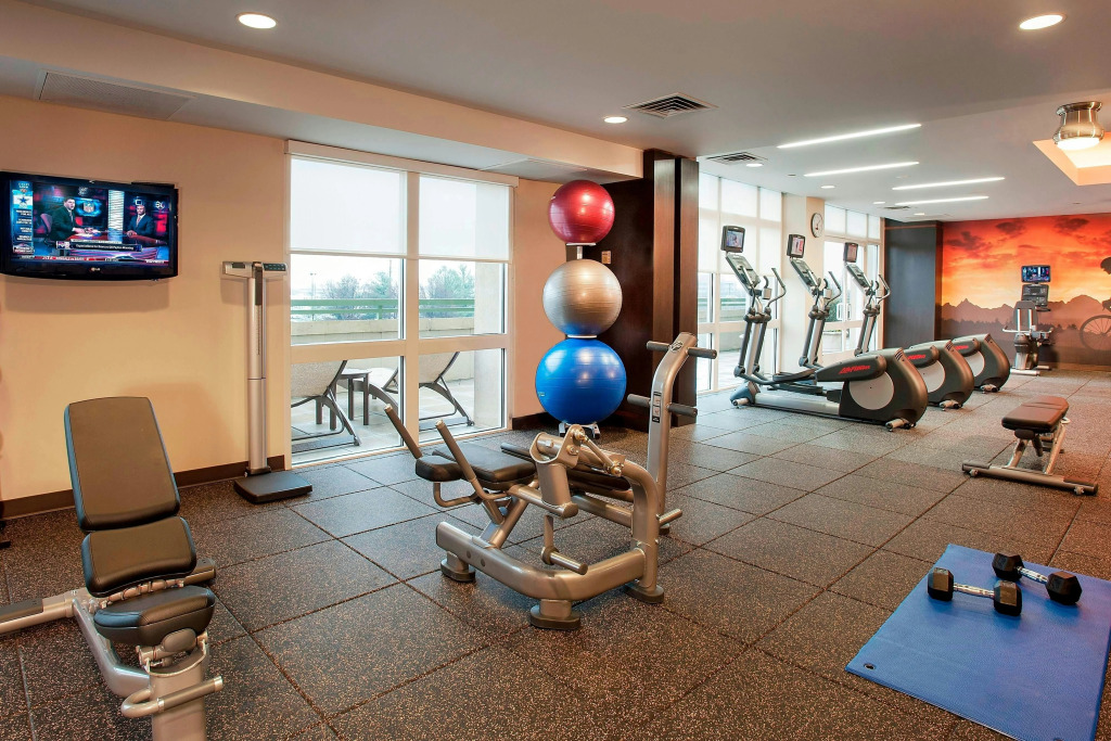 Courtyard by Marriott Tysons McLean