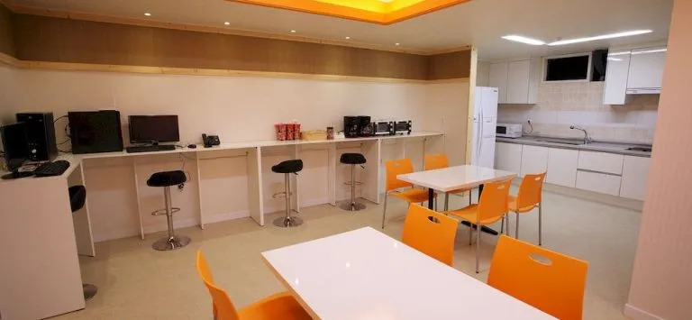 G-star Guesthouse