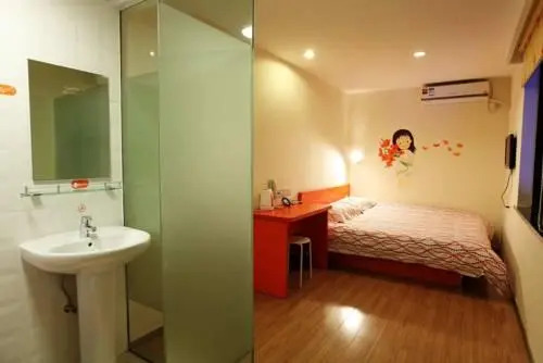Pods Inn - Shiquan Street