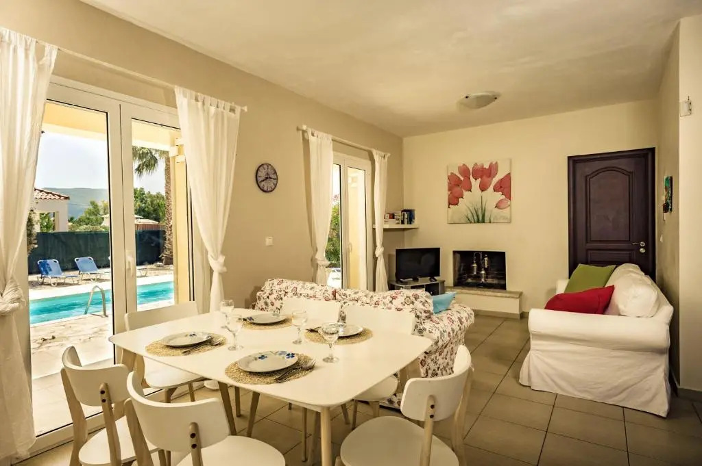 Villa with 3 bedrooms in Mouzaki with wonderful mountain view private pool enclosed garden 1 km from the beach