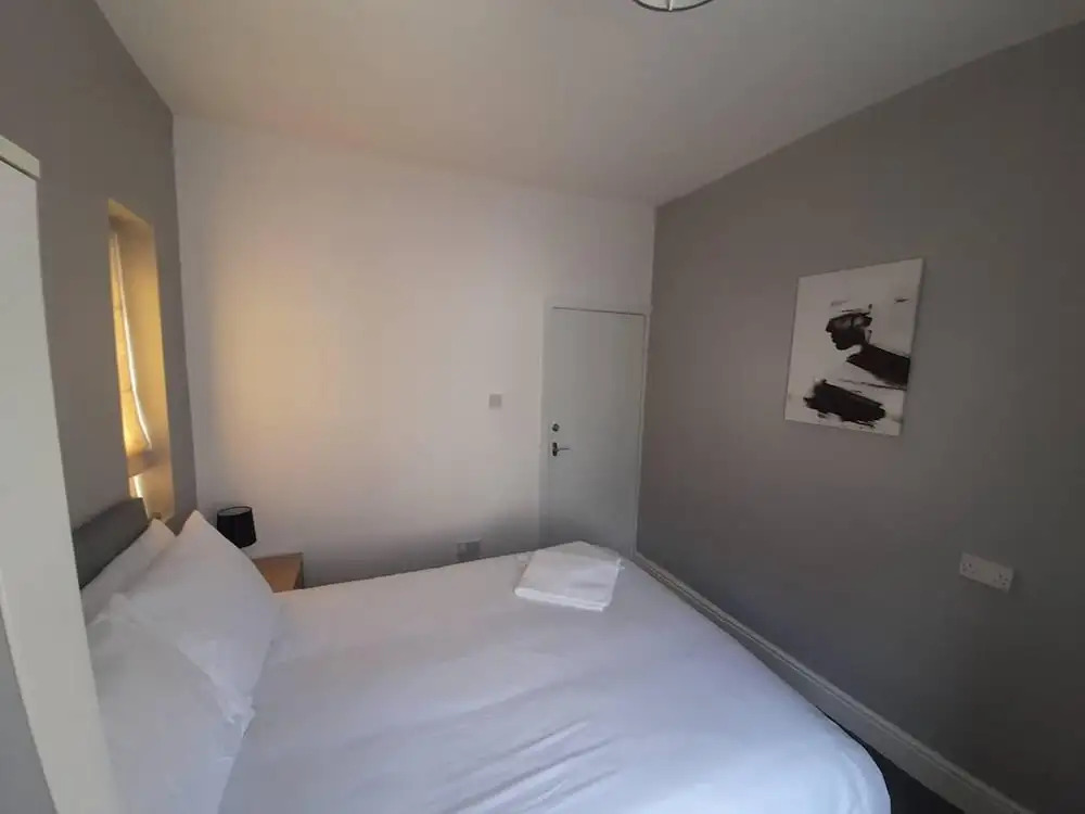 Stylish 4 bed House - 15 min to Manchester Centre