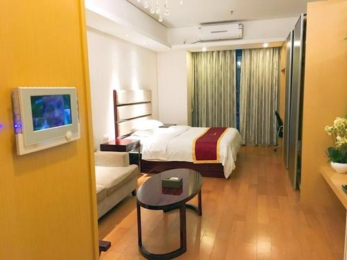 Golden Sunshine International Apartment Hesheng Plaza Branch