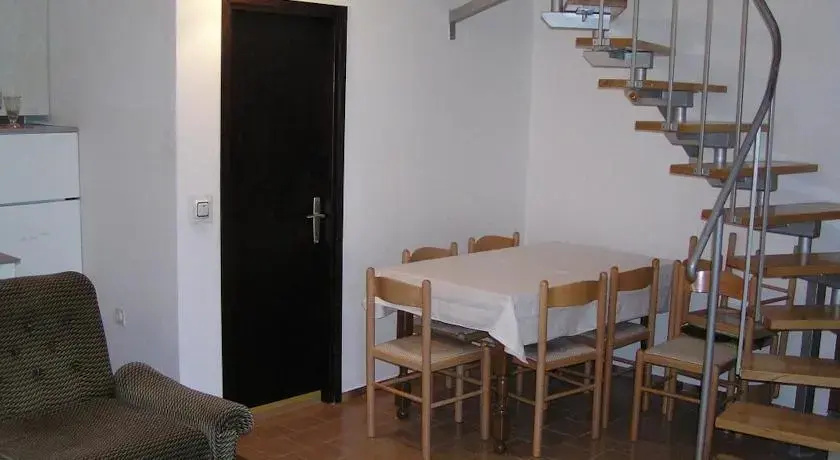 Apartments Jelekovac