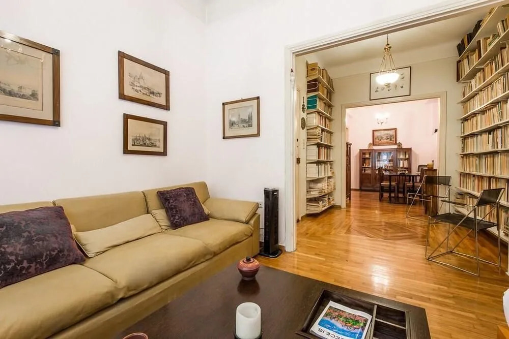 Ideally located flat for 4 ppl-Acropolis