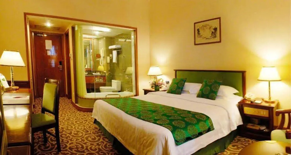 Chengdu Yinhe Dynasty Hotel