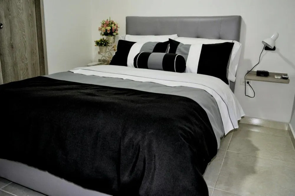 Armoni Hotel Boutique