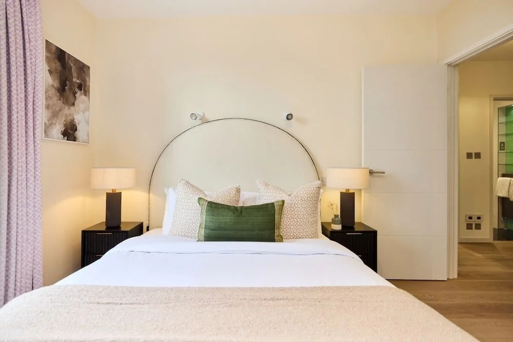 The South Hampstead Hideaway - Stylish 6bdr Home