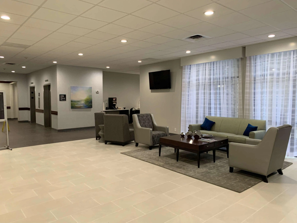 Best Western Plus Clarks Summit Scranton Hotel