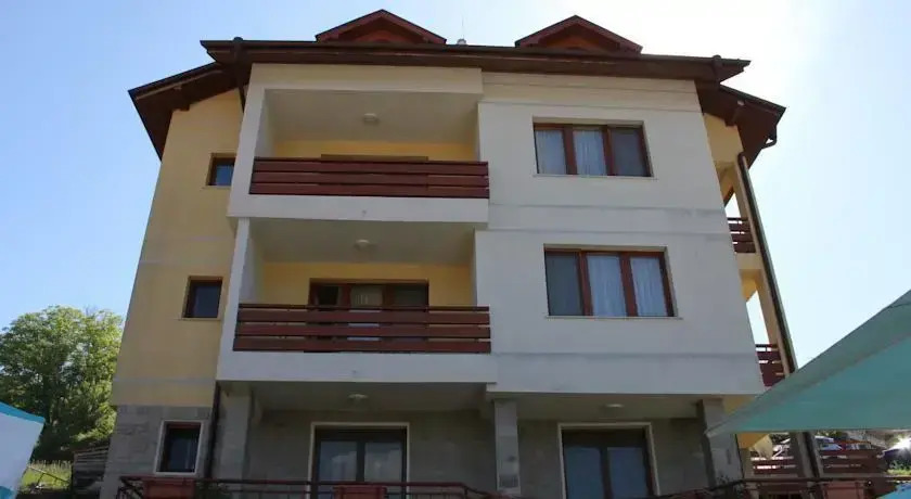 Kris Guest House