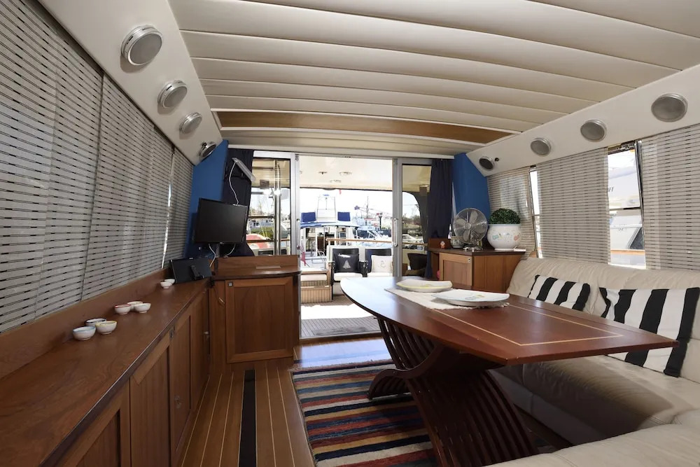 Blue III Yacht