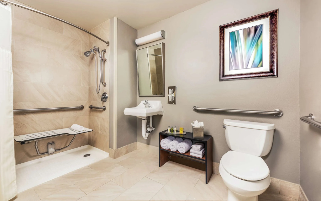 DoubleTree by Hilton Hotel West Palm Beach Airport