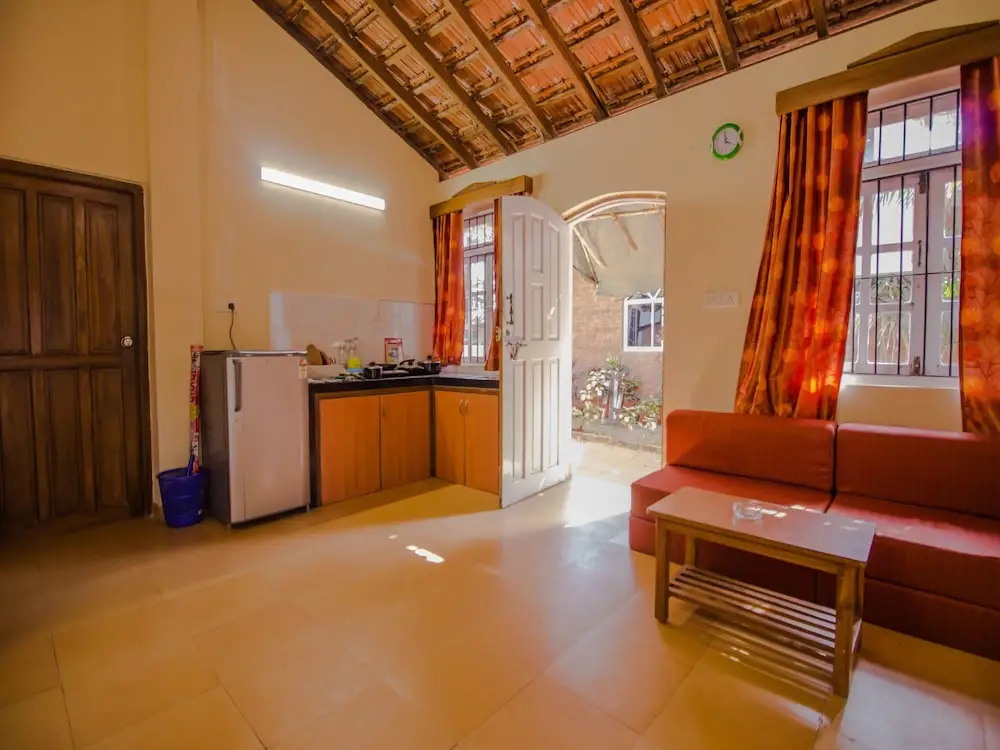 OYO 13401 Home Beach Side 1BHK Calangute