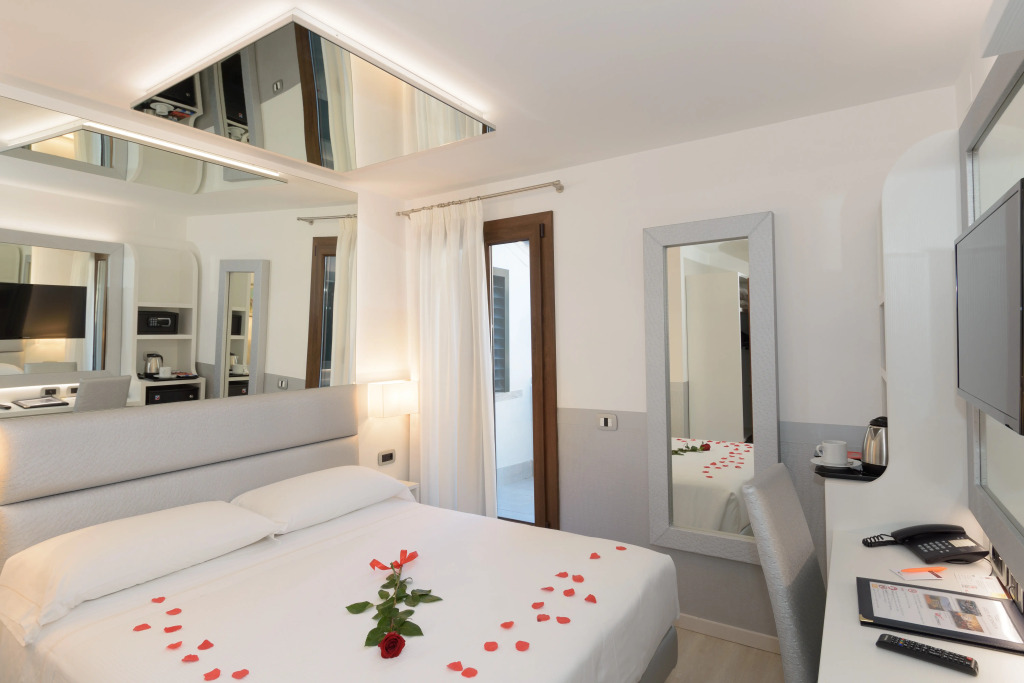 UNAHOTELS Ala Venezia-Adults 16