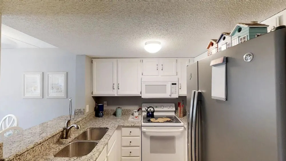 Ocean and Racquet Club 5112 2 Bedrooms 2 Bathrooms Condo