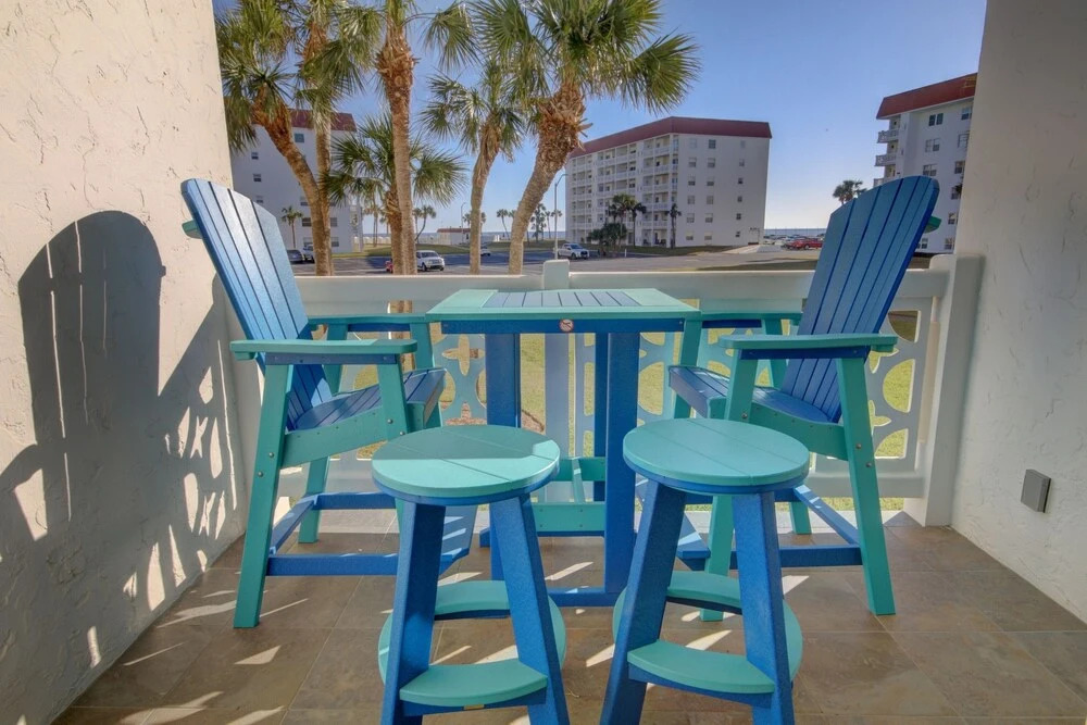 126 El Matador 2 Bedroom Condo by RedAwning