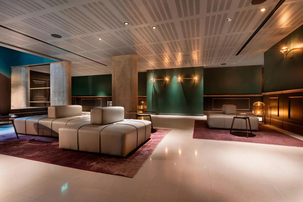 Publica Isrotel, Autograph Collection