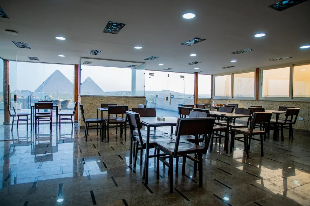 Top pyramids view hotel
