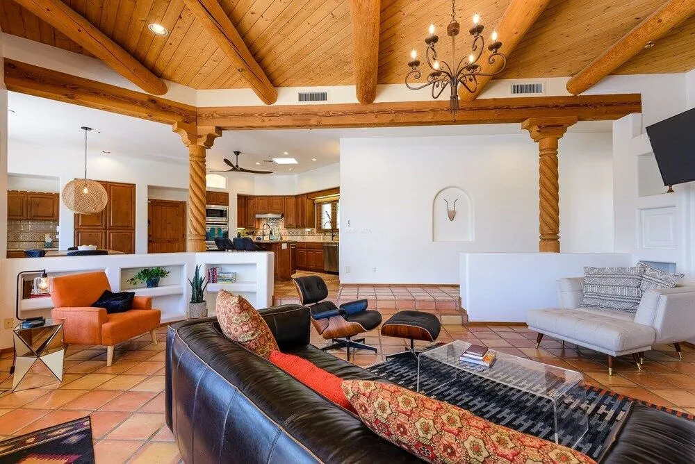 Casa Sanctuary 5 Bedroom Home by Redawning