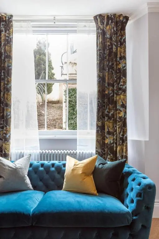 Garden Flat by Notting Hill Gate Station