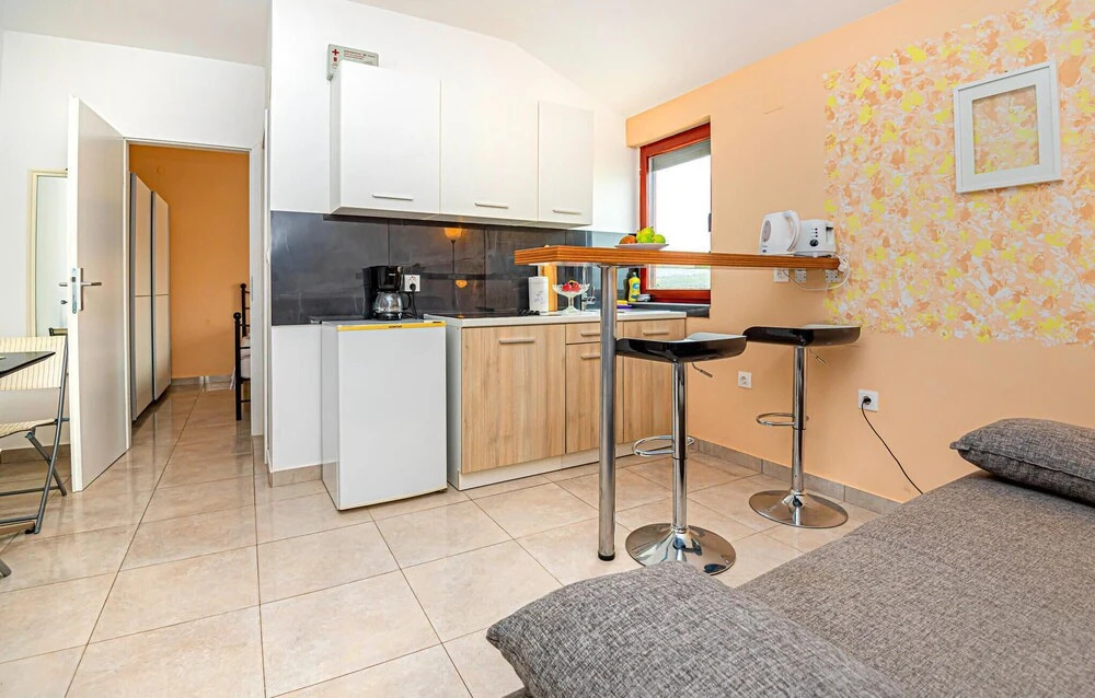 Beautiful Apartment in Rogoznica With Wifi and 1 Bedrooms