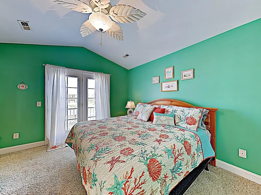 Expansive Beach Beauty W/ Private Pool & Balconies 5 Bedroom Home
