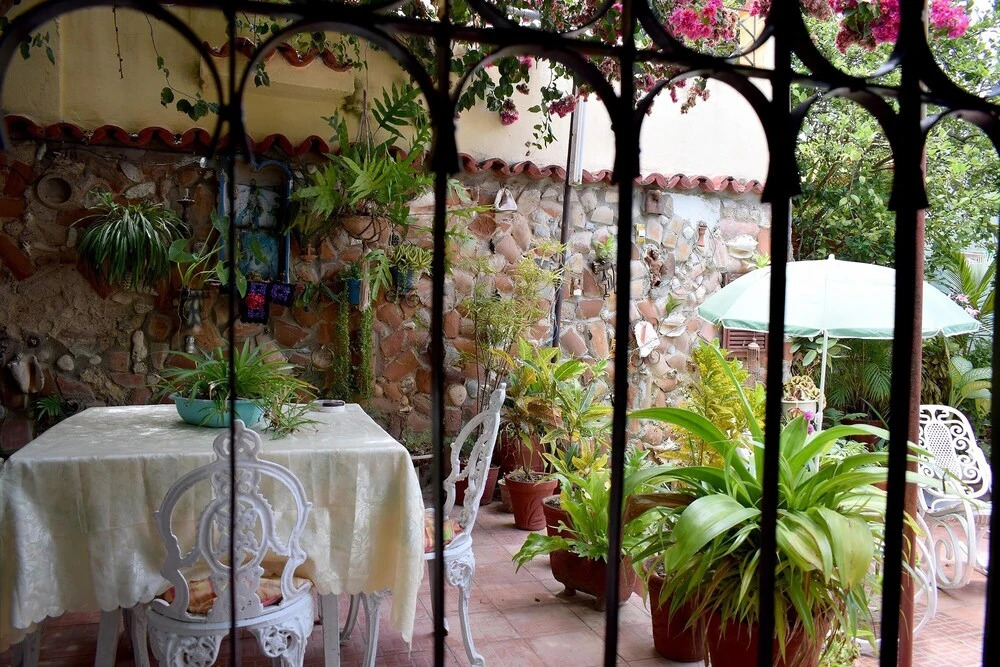 Hostal Casa Las Flores TRINIDAD