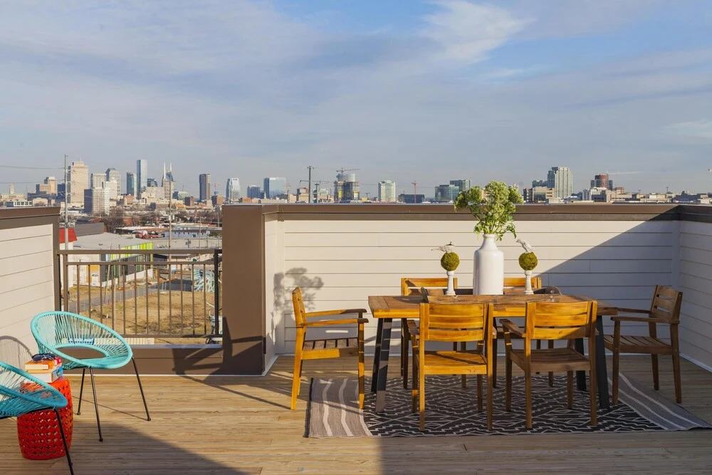 Ech2 - Perfect Palace in City Heights With Rooftop Terrace and Tons of Space!