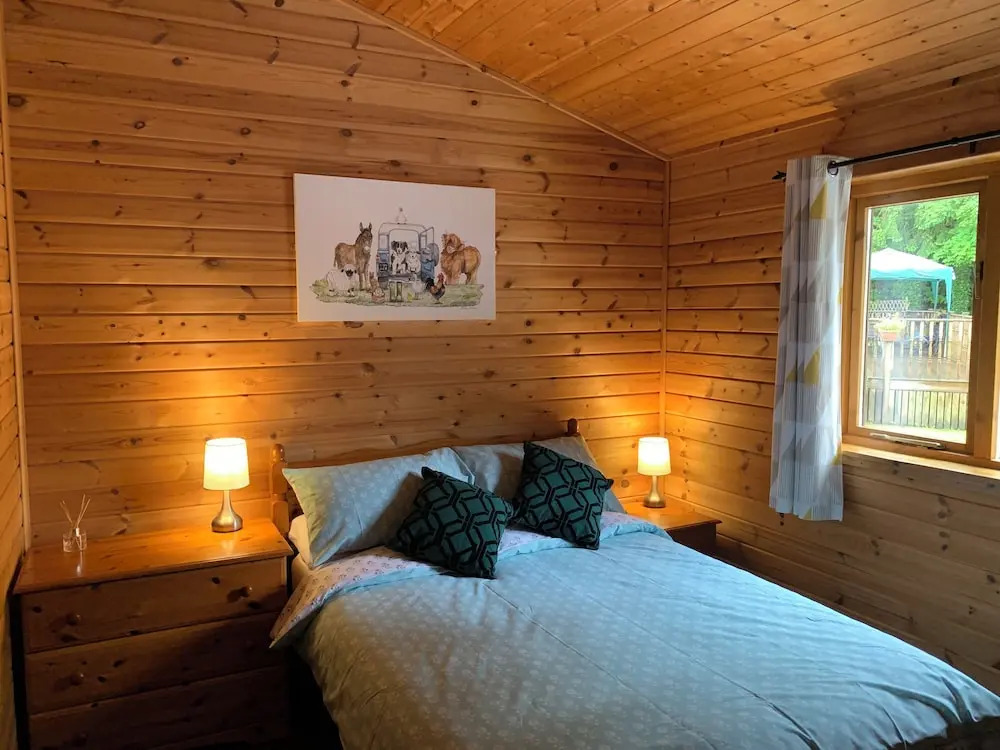 Teviot Lodge - Sleeps 6 - Pets - River Views