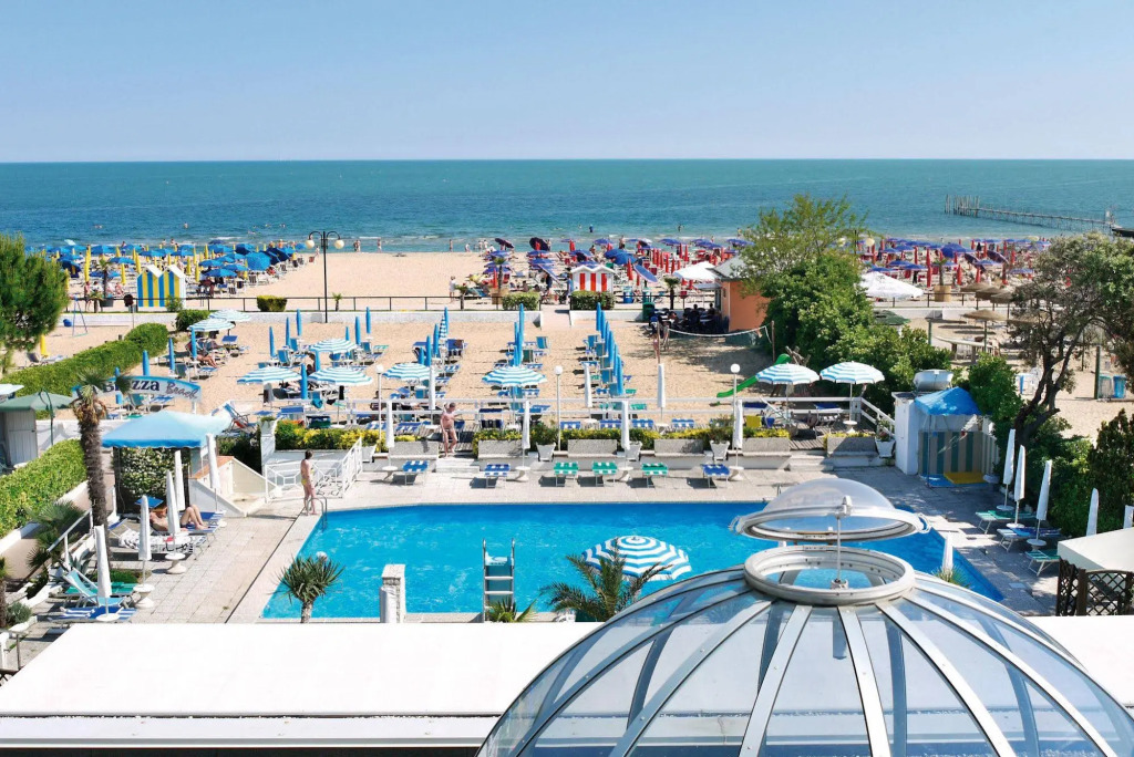 Hotel La Brezza frontemare
