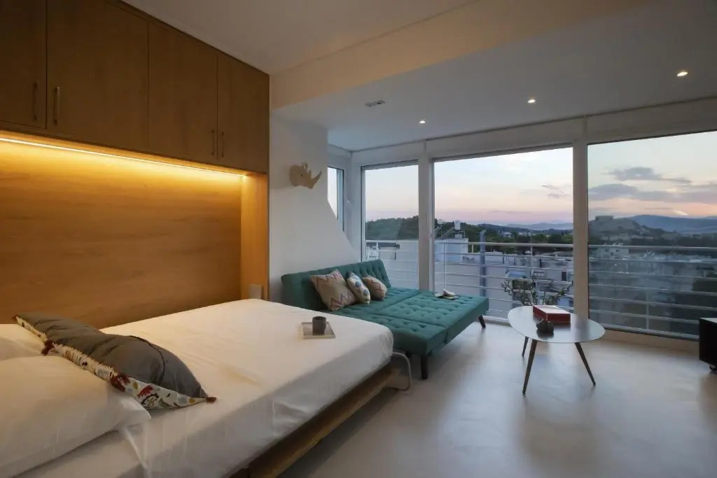 Acropolis Apartments