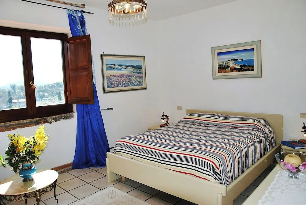 Holiday Home Chevalier With Terrace and Swimming Pool