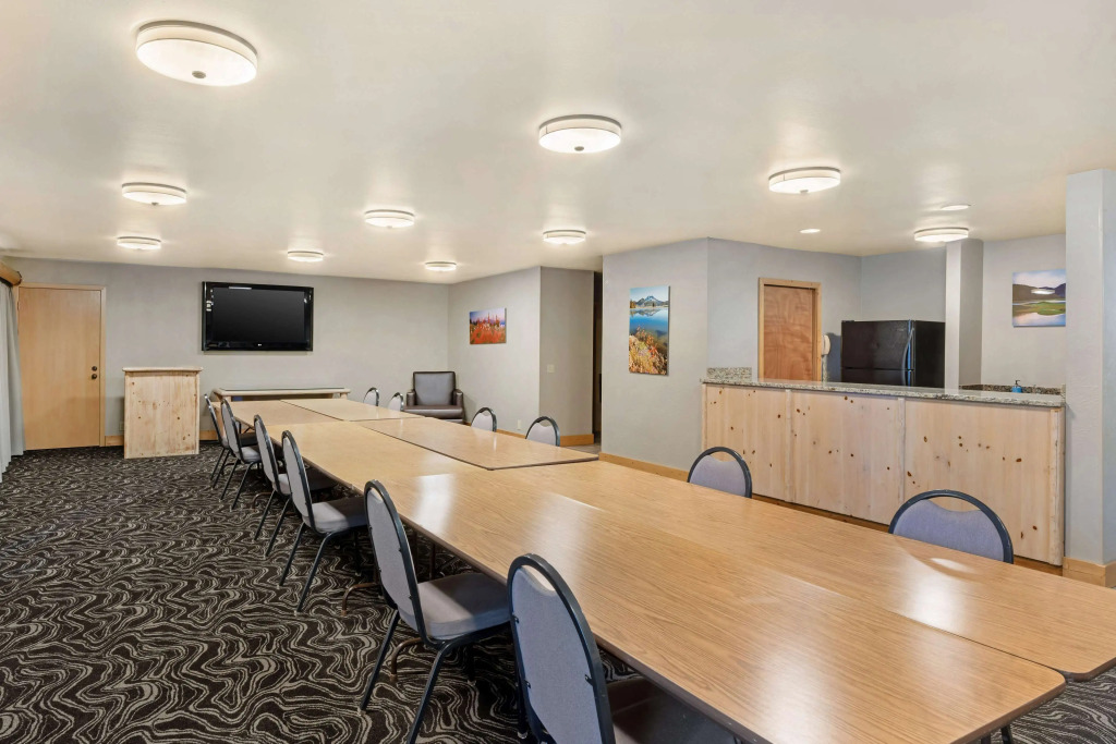 Best Western Ponderosa Lodge