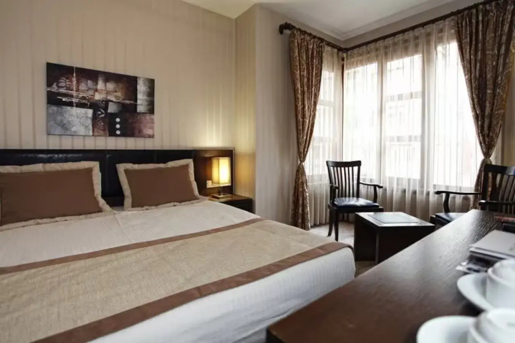 Dreamlife Hotel