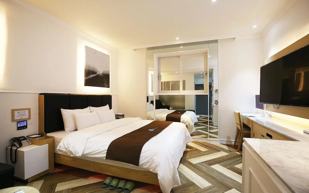 Hongseong Yongbongsan Hue Dream Self Check in Motel