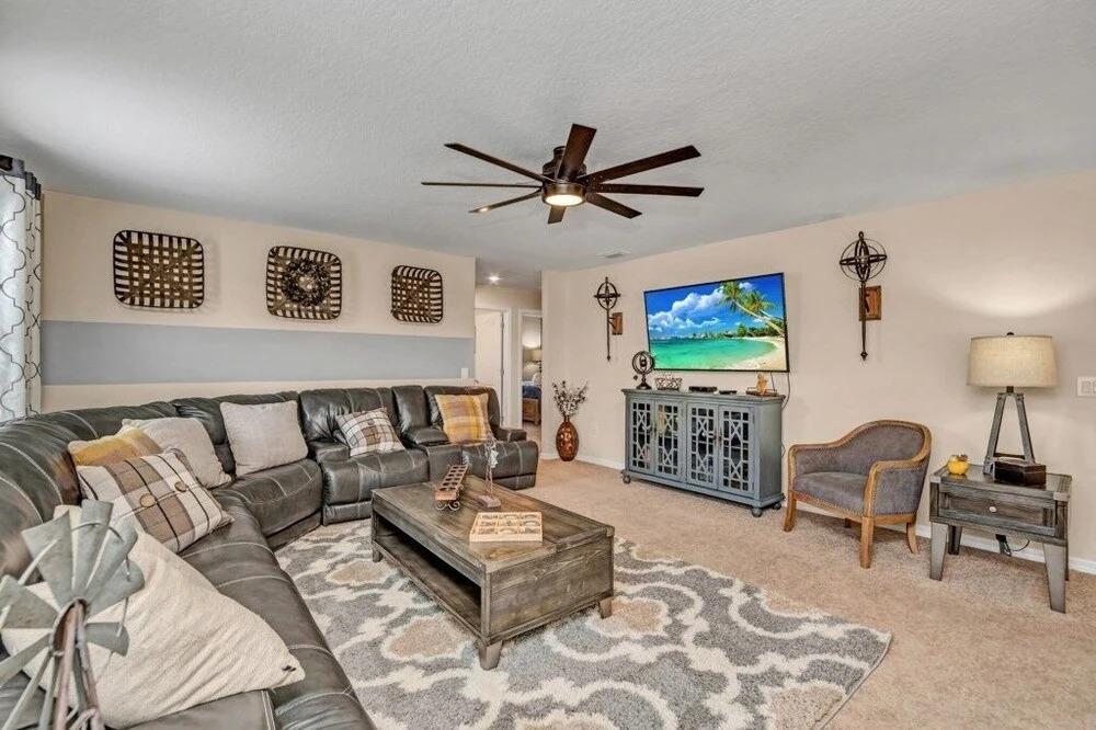 Amazing 7 Bedroom Solterra New Resort Home 7 Villa by Redawning
